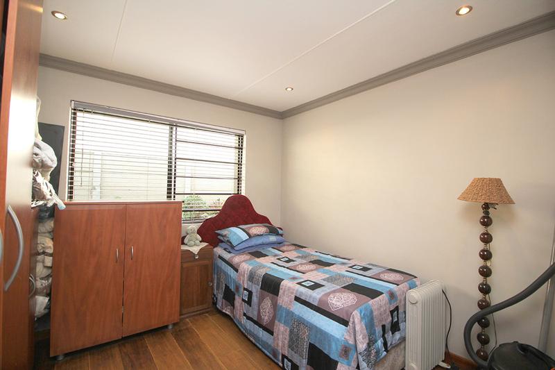 3 Bedroom Property for Sale in Reebok Western Cape